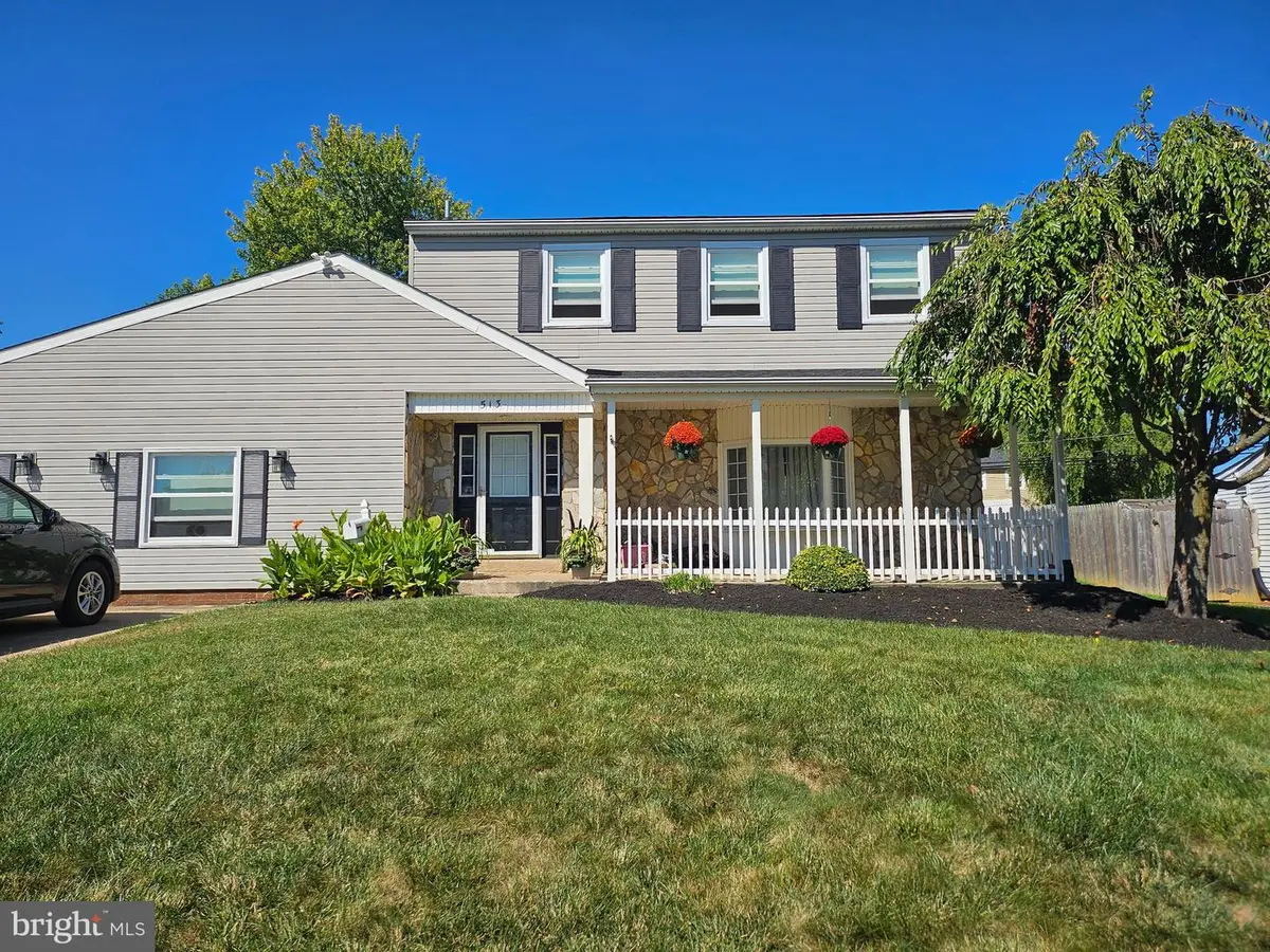 513 Valmore Rd, Fairless Hills, PA 19030 - #1