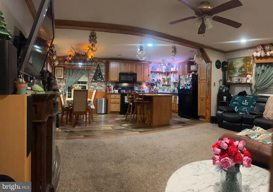 5232 Roseberry Dr, Doylestown, PA 18902 - #2