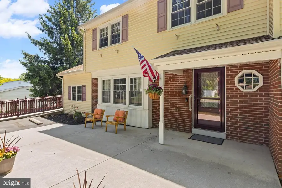 244 Wisteria Dr, Southampton, PA 18966 - #3