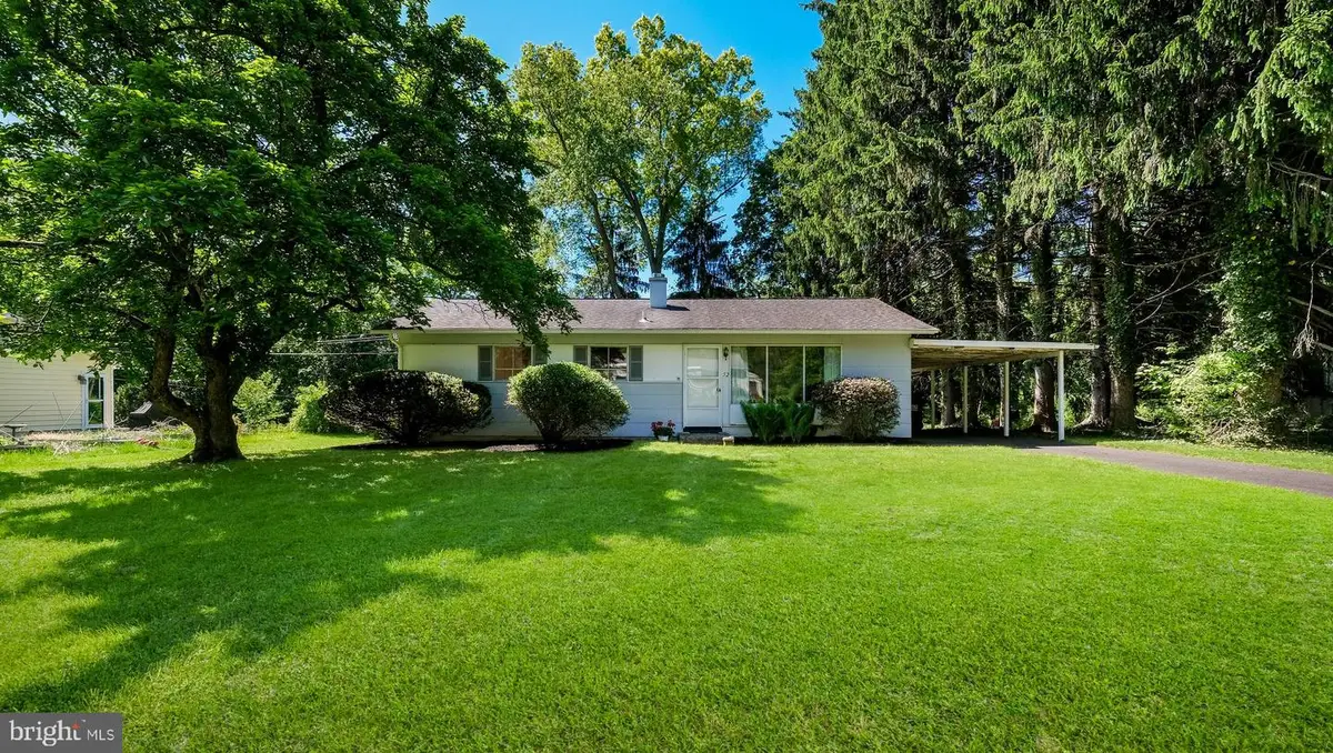 52 Cedar Dr, Doylestown, PA 18901 - #1