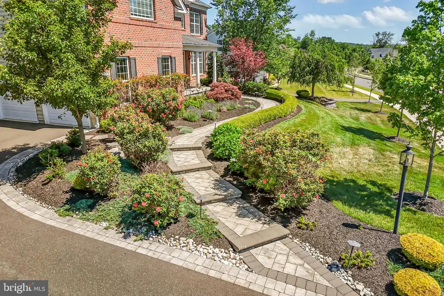 103 Haines Ct, Line Lexington, PA 18932 - #2