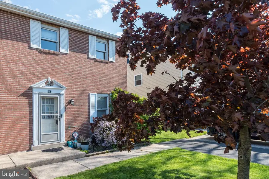 207 Hickory Dr, Quakertown, PA 18951 - #2