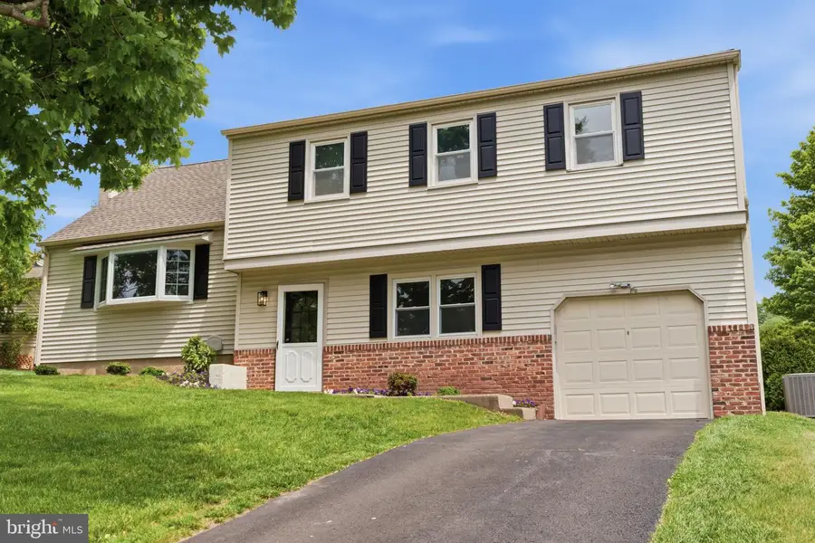 2133 Dapple Dr, Warrington, PA 18976 - #2