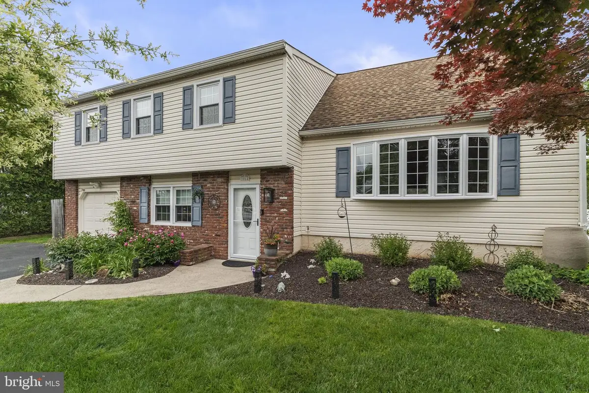 1064 Lincoln, Warrington, PA 18976 - #1
