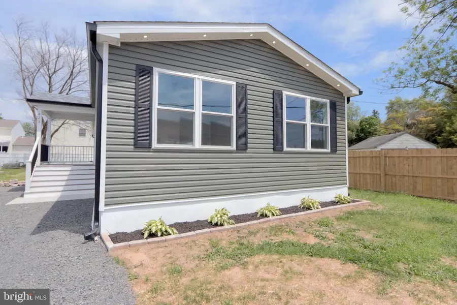 423 Hemlock Ave, Bensalem, PA 19020 - #2