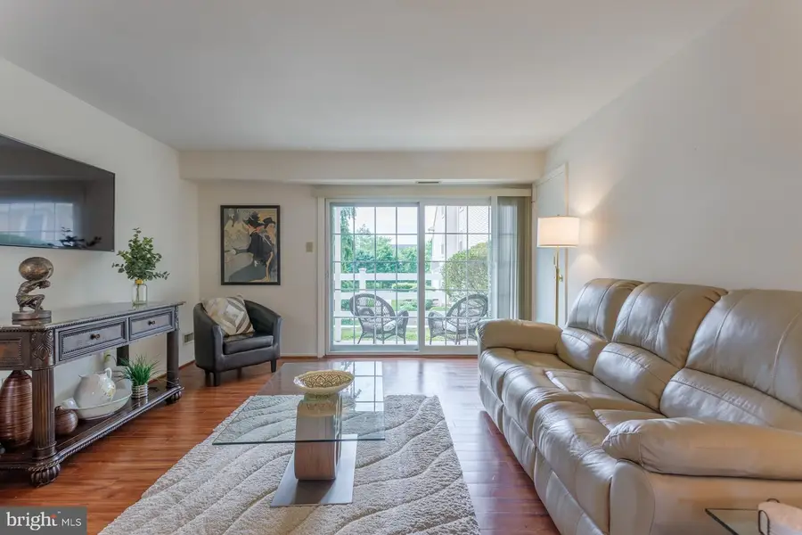 1607 Society Pl, Newtown, PA 18940 - #3