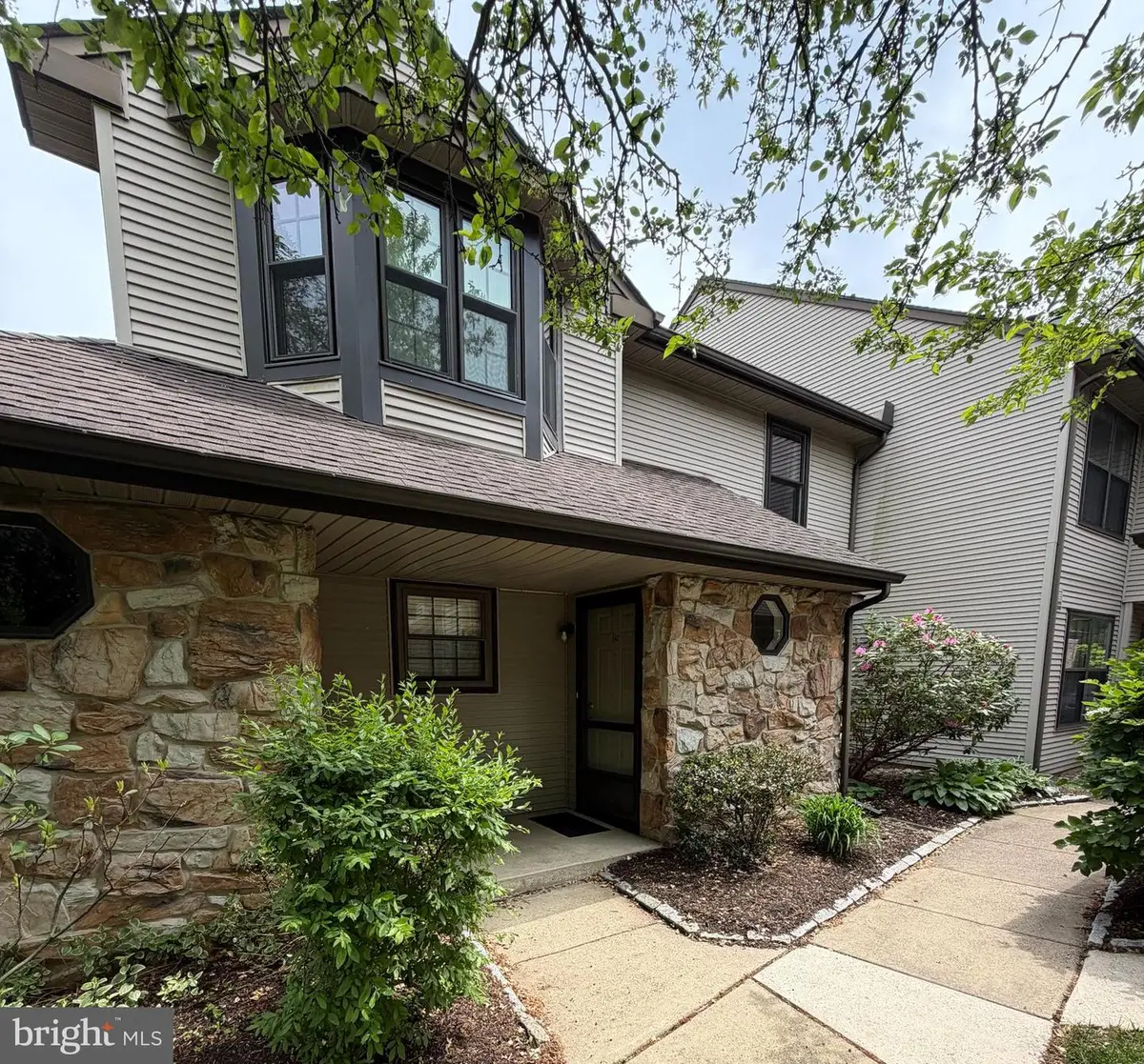 242 Sassafras Ct, Warrington, PA 18976 - #1