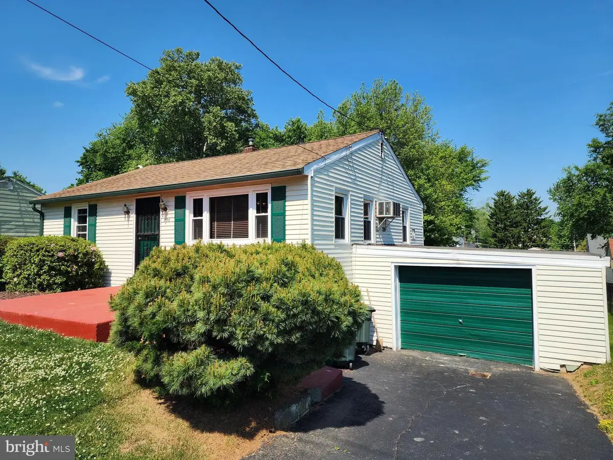 536 Harding Ave, Feasterville Trevose, PA 19053 - #1