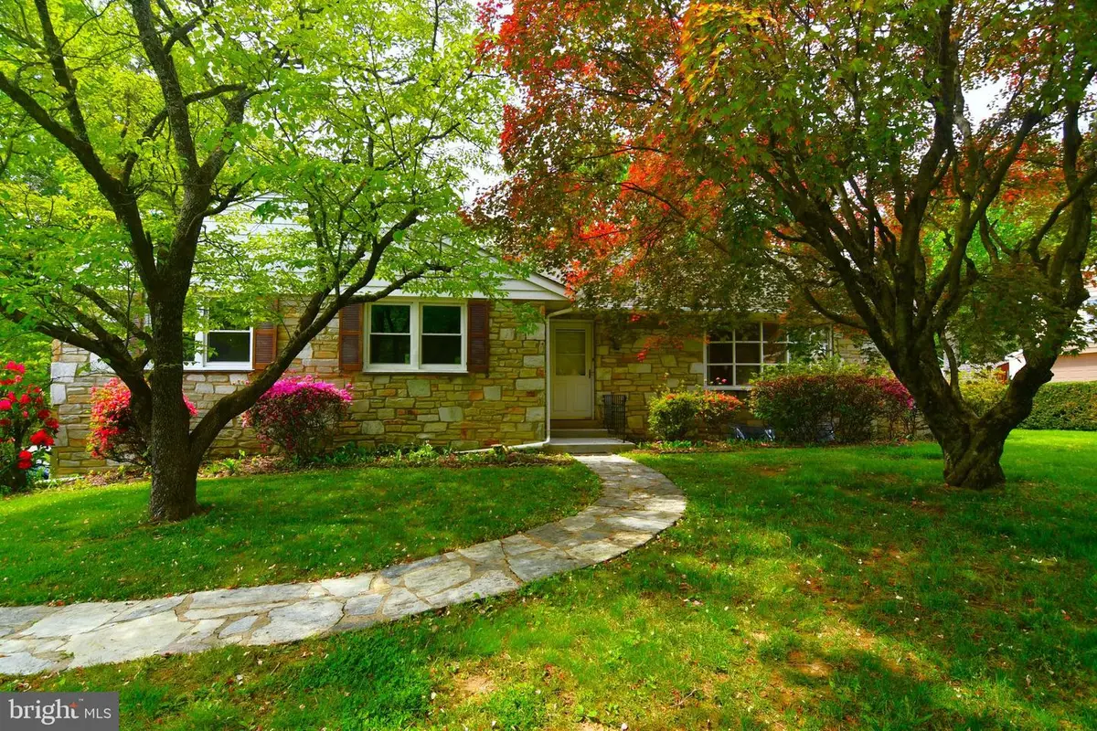 800 Bluebell Rd, Warminster, PA 18974 - #1