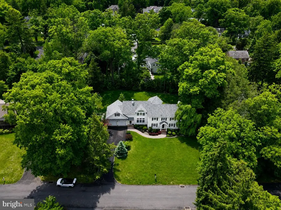 1223 Evergreen Rd, Yardley, PA 19067 - #2