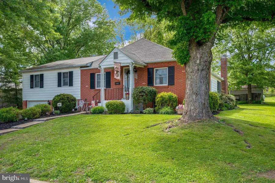 185 Eyre Ave, Sellersville, PA 18960 - #3