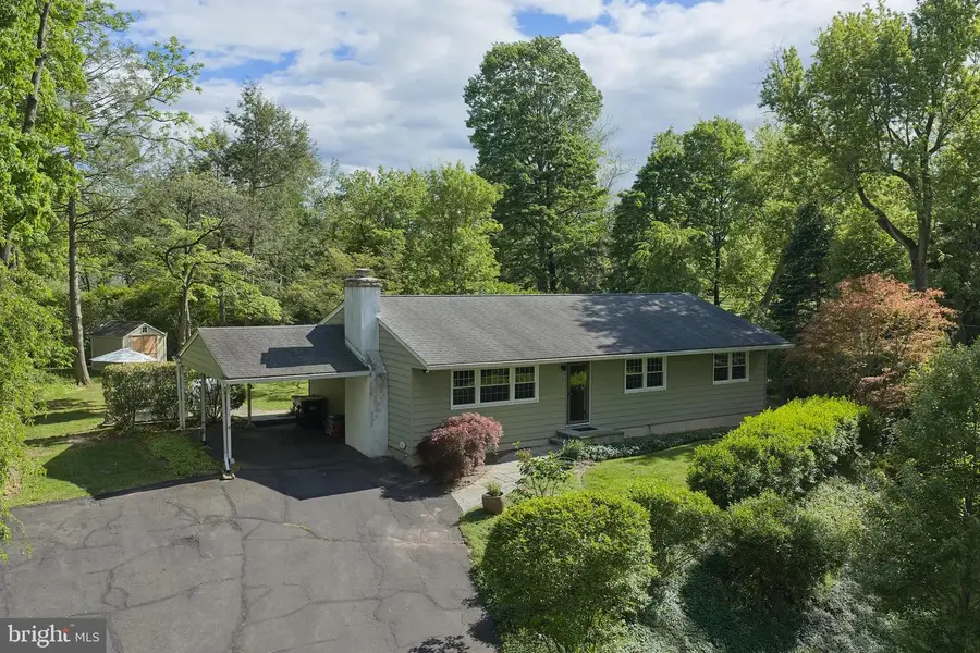 77 Sunset Dr, New Hope, PA 18938 - #2