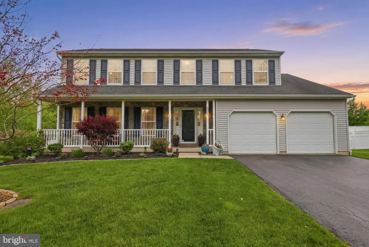 524 Clymer Ave, Sellersville, PA 18960 - #1
