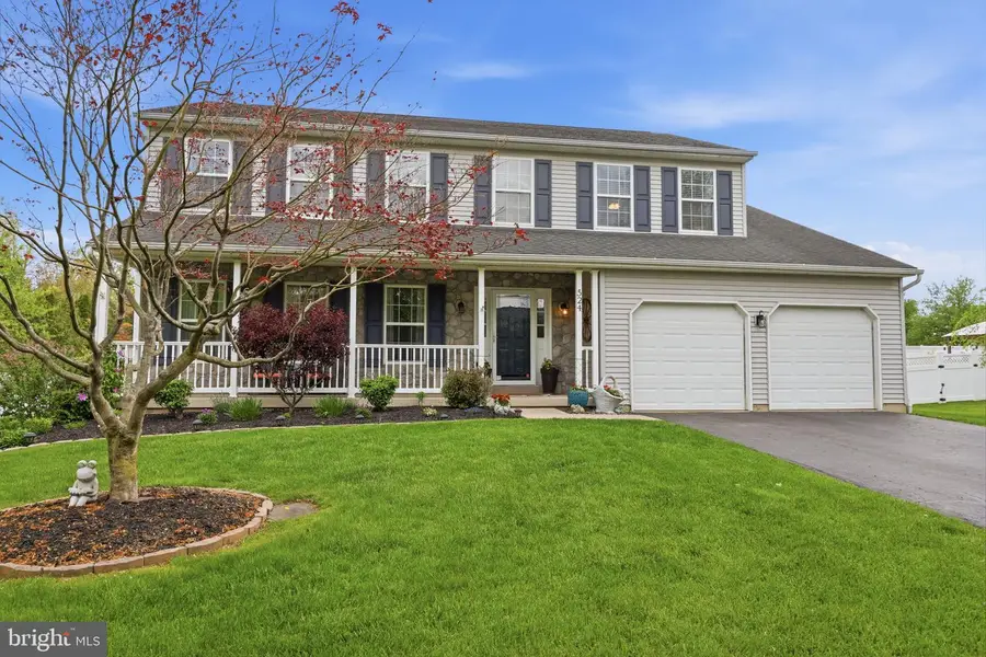 524 Clymer Ave, Sellersville, PA 18960 - #2