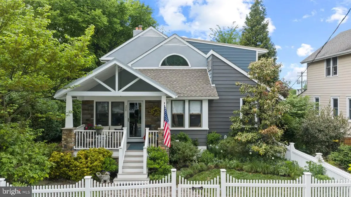 229 Union St, Doylestown, PA 18901 - #1