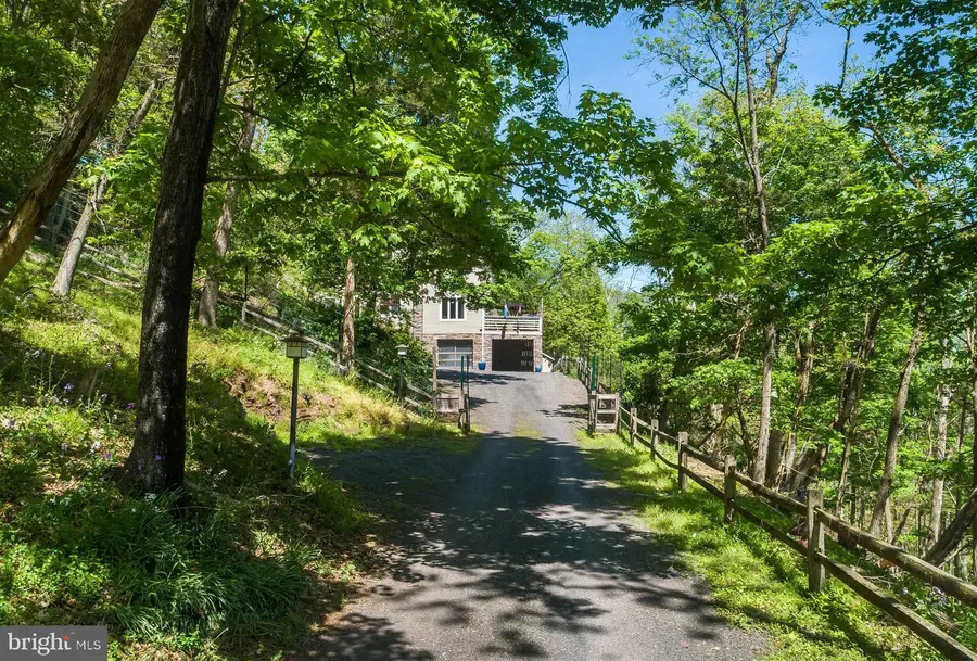 272 Headquarters Rd, Erwinna, PA 18920 - #2