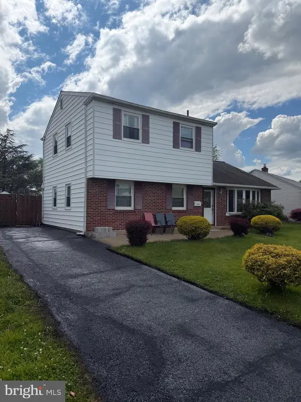3724 Devonshire Pl, BENSALEM, PA 19020