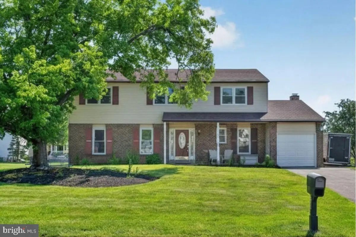 70 Redwood Dr, Richboro, PA 18954 - #1