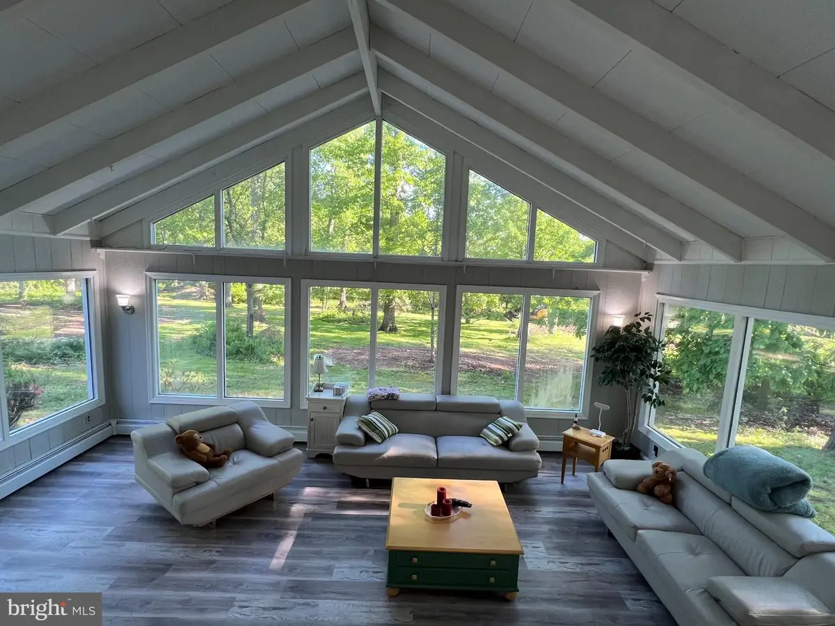 504 Swartley Rd, Hatfield, PA 19440 - #1