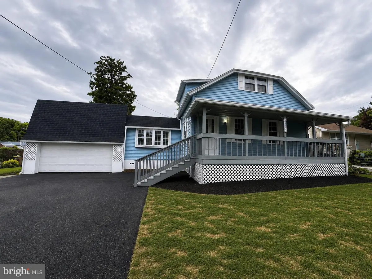 526 Cambria Ave, Bensalem, PA 19020 - #1