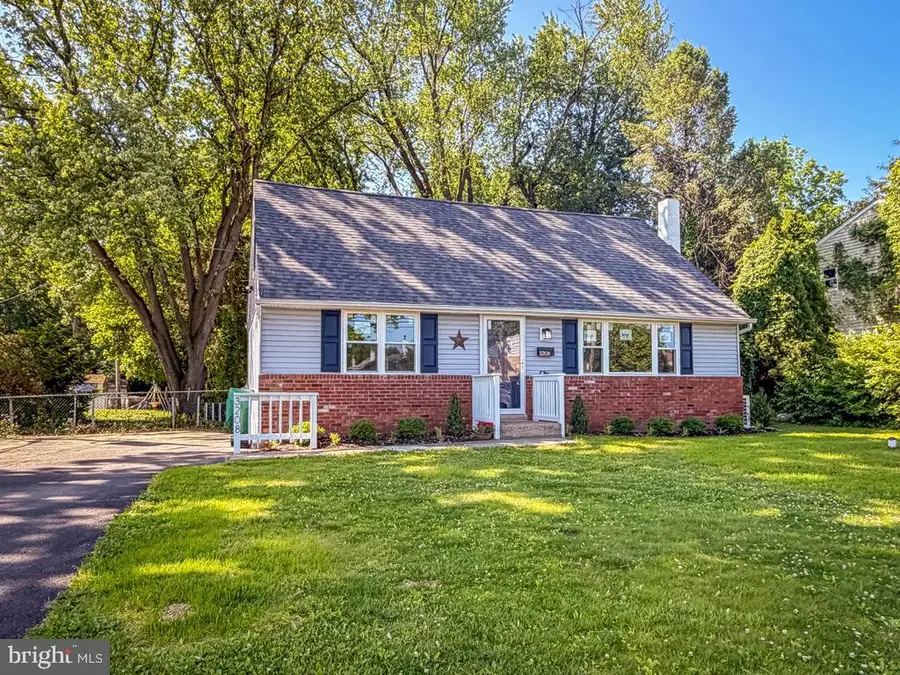 3208 Dixon Ave, Bristol, PA 19007 - #3