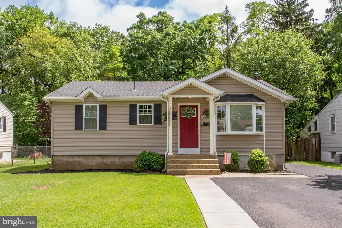 2306 Dixon Ave, Croydon, PA 19021 - #1