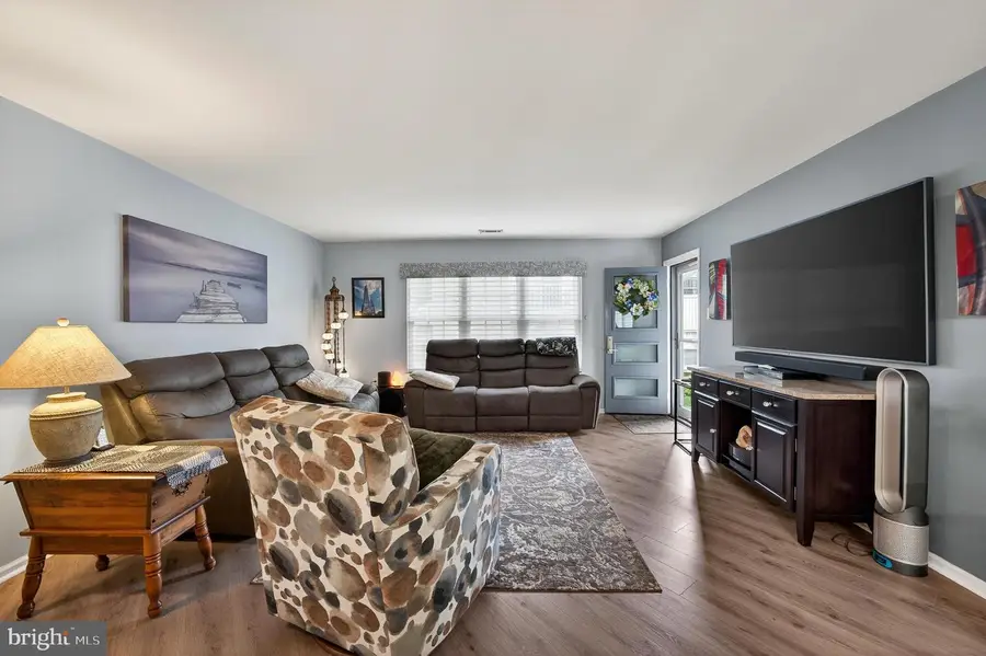 750 E Parker St #d1, Langhorne, PA 19047 - #3