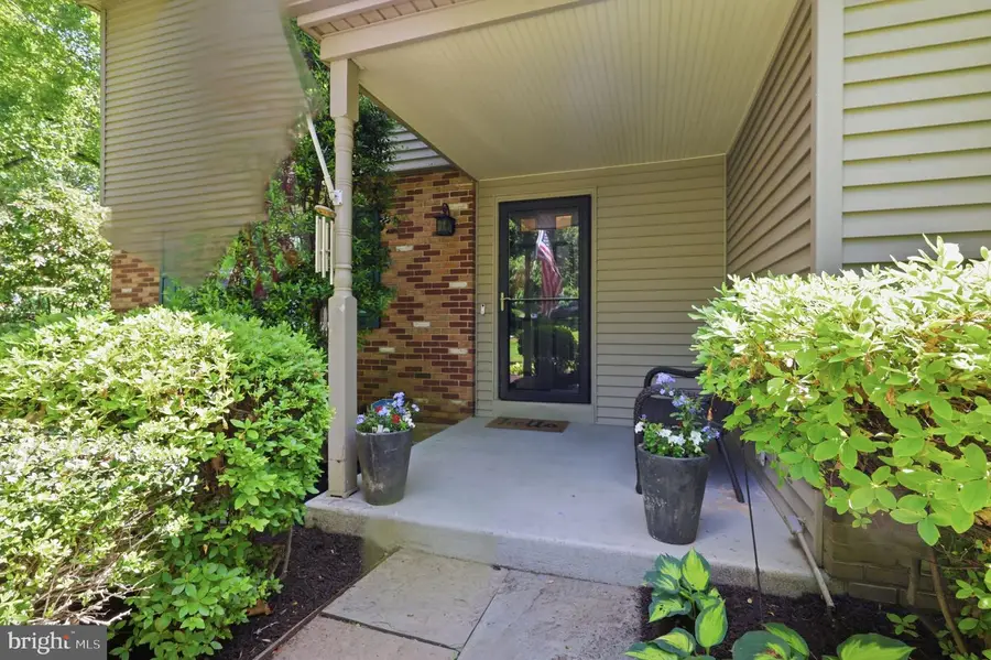 4687 Woodfield Cir, Doylestown, PA 18902 - #3