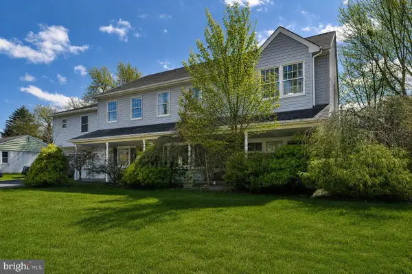 1194 Elberta Ave, BENSALEM, PA 19020