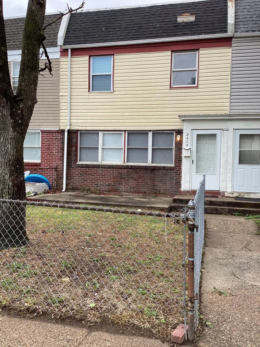 2409 Bloomsdale Rd, Levittown, PA 19057 - #2