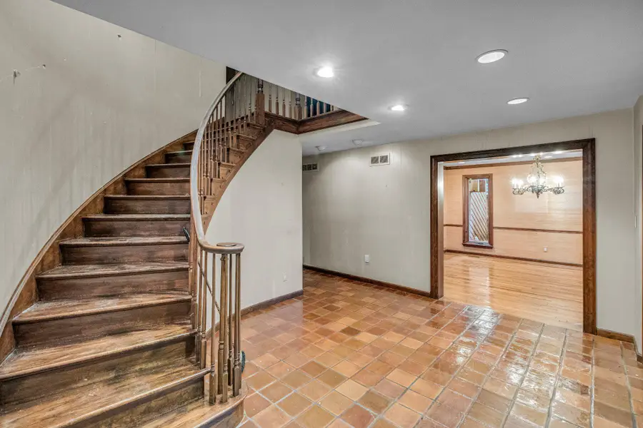 2 Three Ponds Ln, Newtown, PA 18940 - #3