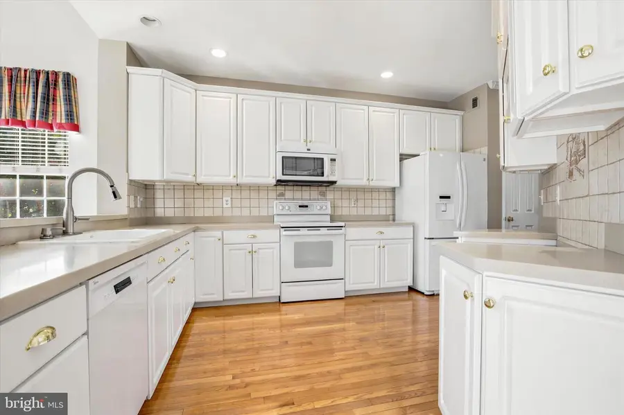 5170 Barness Ct, Doylestown, PA 18902 - #3