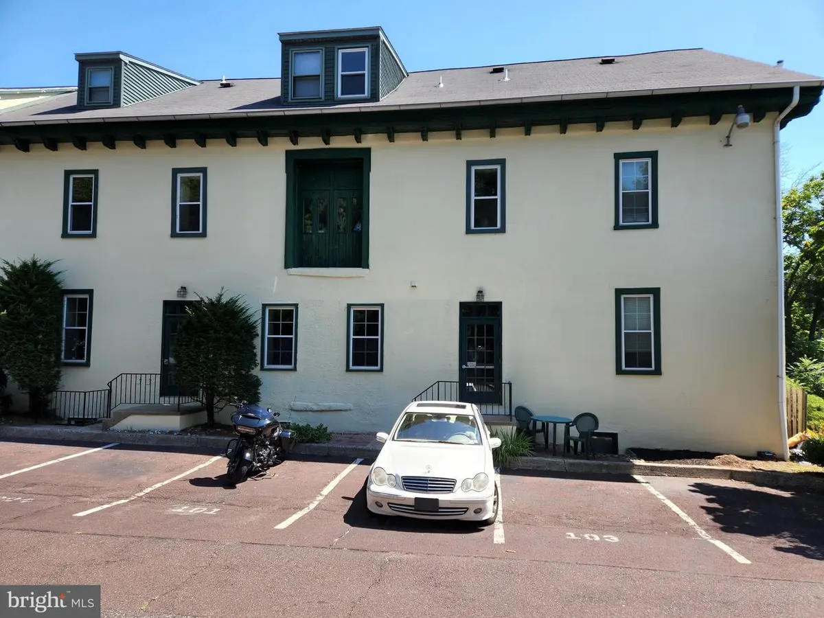 320 N Main St #202, Sellersville, PA 18960 - #1