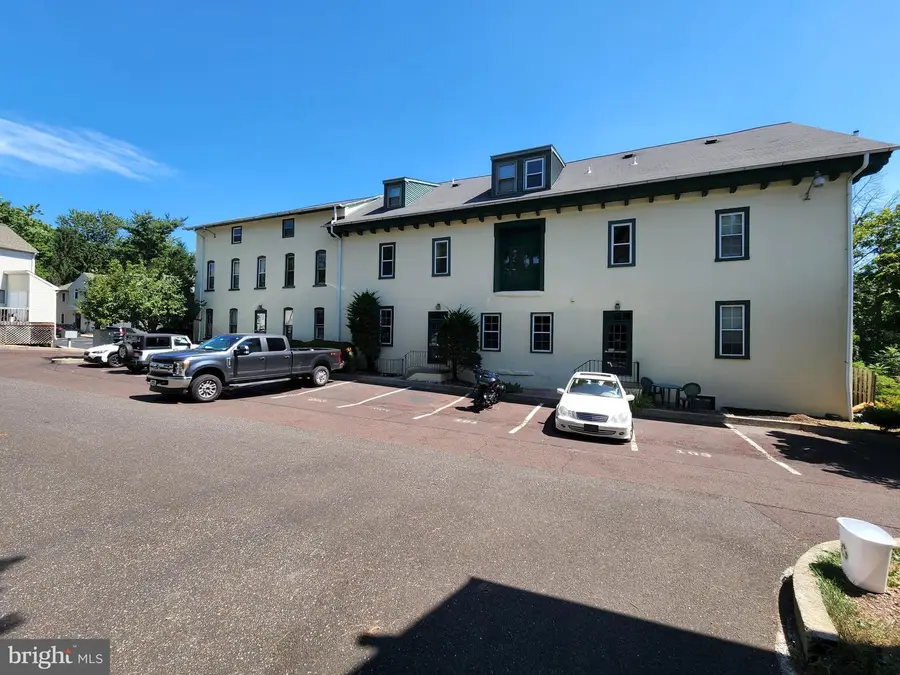 320 N Main St #202, Sellersville, PA 18960 - #2