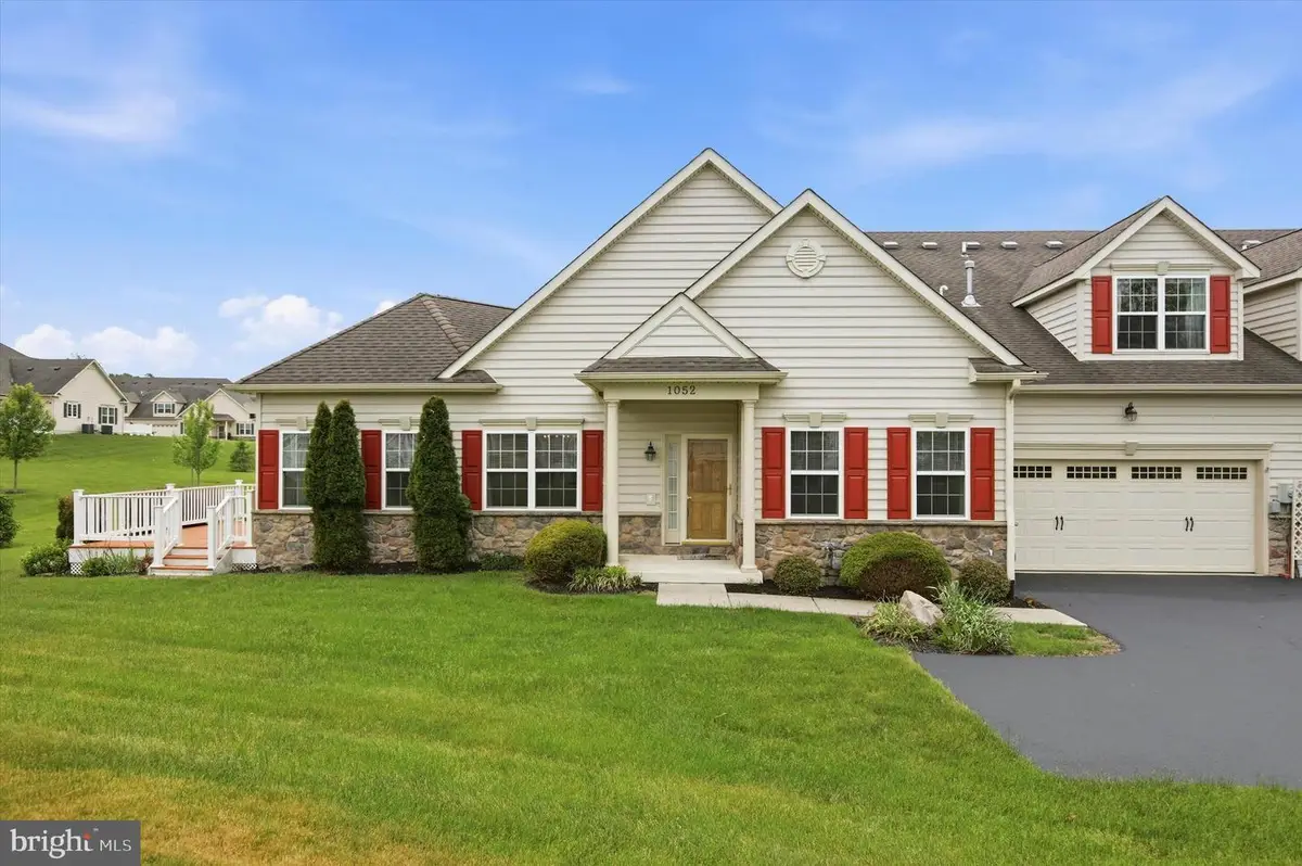 1052 Arbour Ln, Quakertown, PA 18951 - #1