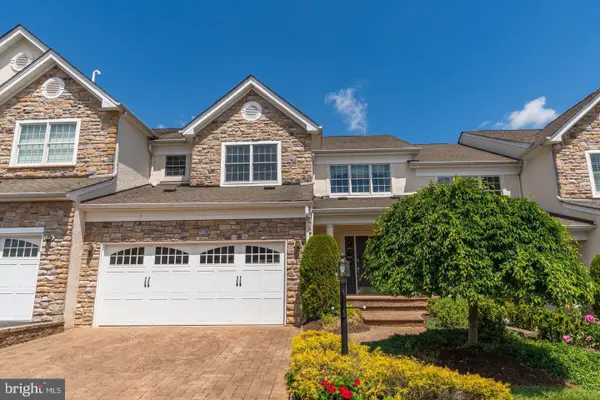 247 Sydney Rd, HOLLAND, PA 18966