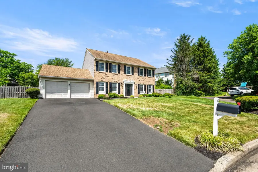 6 Goldenrod Ct, Newtown, PA 18940 - #2