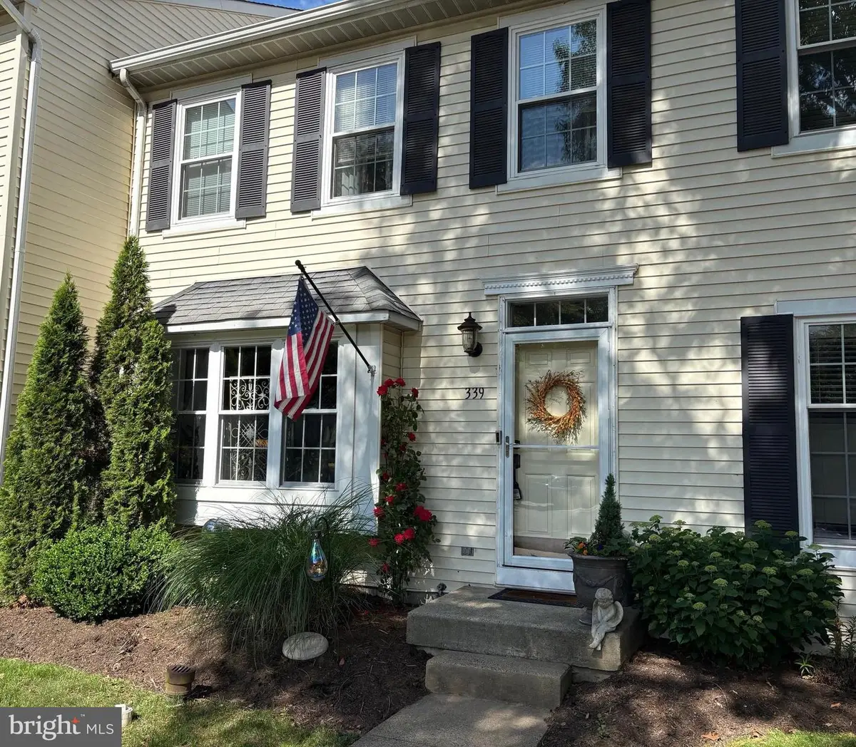 339 Ivanhoe Ct, Langhorne, PA 19047 - #1