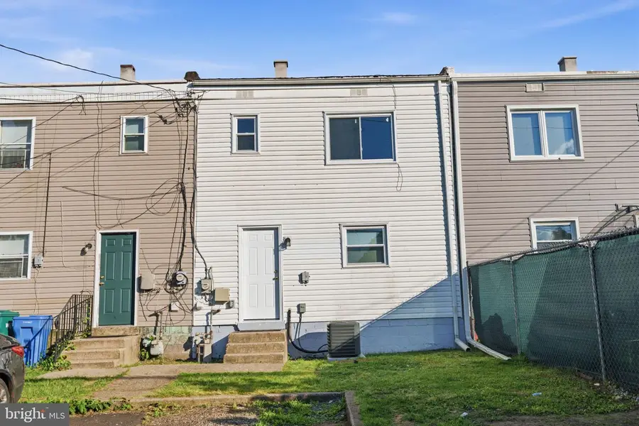 5805 Mitchell Rd, Levittown, PA 19057 - #2