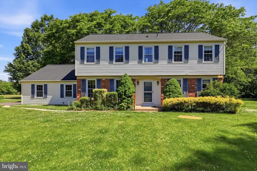 5791 Belmont Manor Dr, Pipersville, PA 18947 - #2