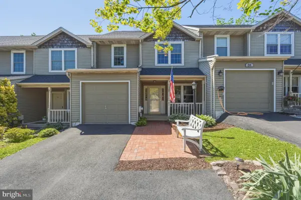 82 Mulberry Dr, SOUTHAMPTON, PA 18966