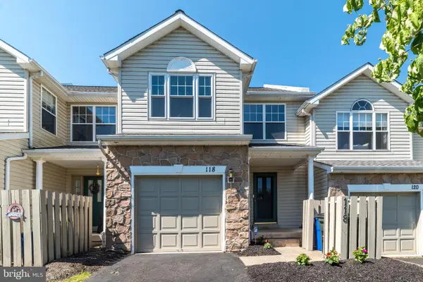 118 Galway Cir, CHALFONT, PA 18914