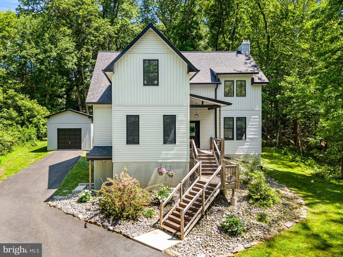 225 Playwicki St, Langhorne, PA 19047 - #1
