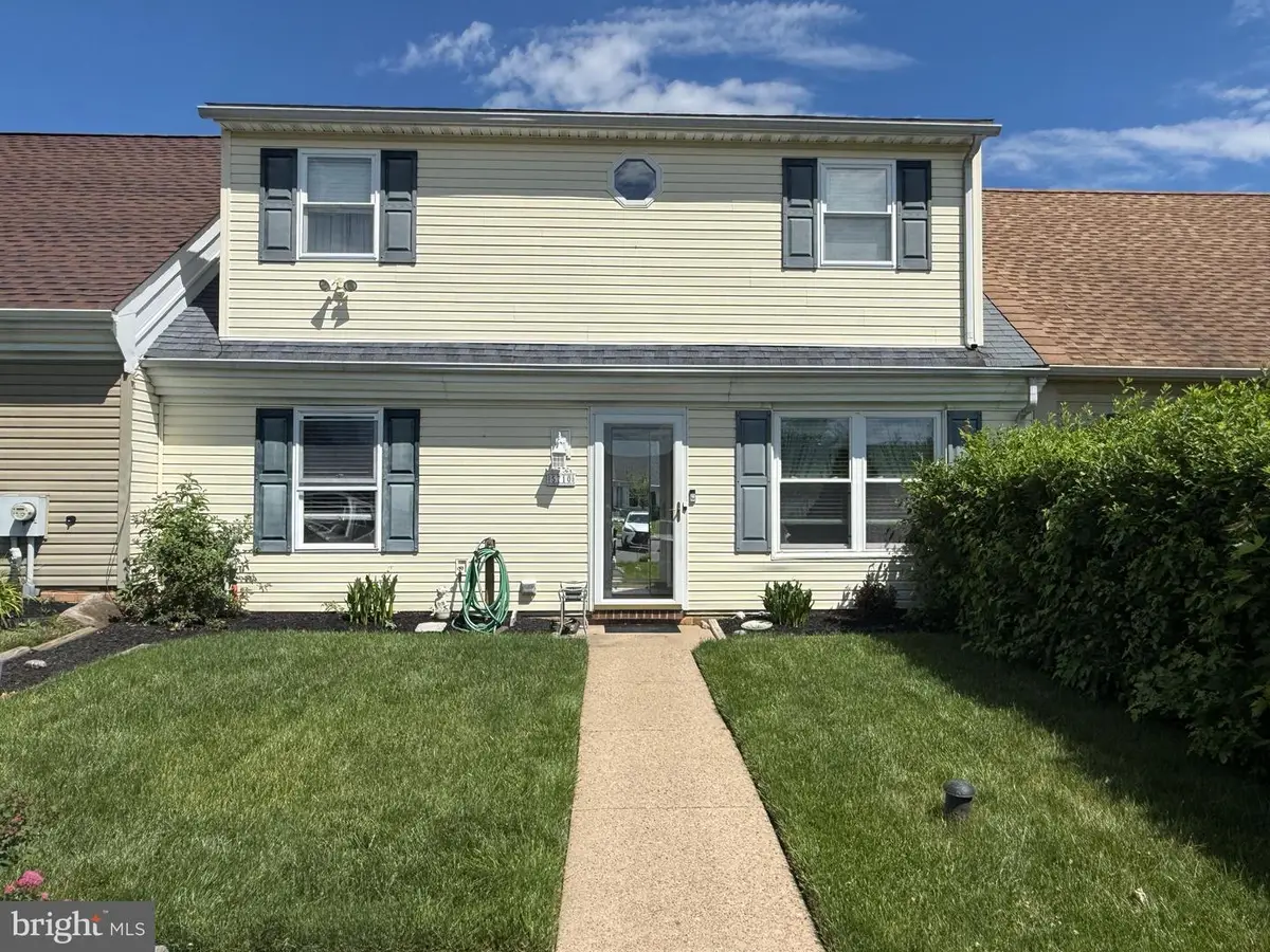 5710 Dunbar Ct, Bensalem, PA 19020 - #1