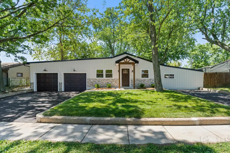 55 Balsam Rd, Levittown, PA 19057 - #2