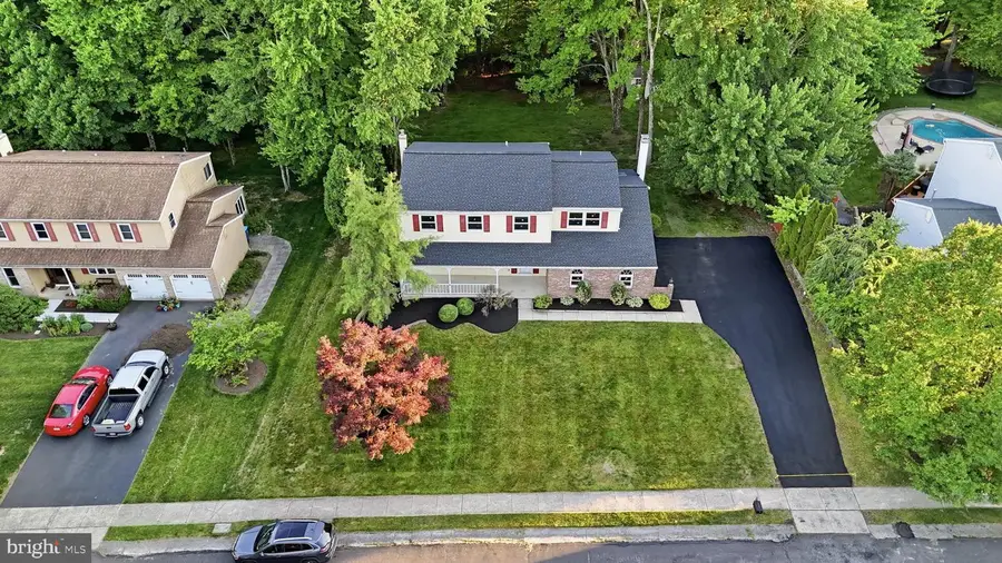 2461 Pine Cone Rd, Warrington, PA 18976 - #3