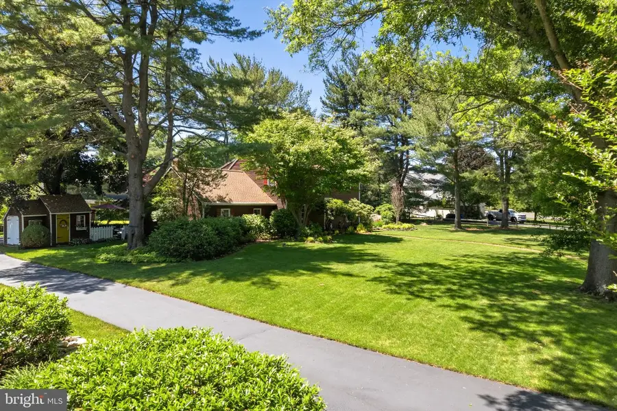3 Lookout Ln, Washington Crossing, PA 18977 - #3