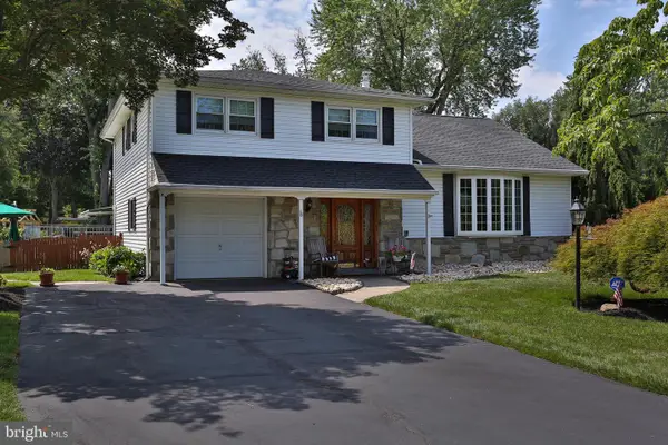 573 Hammond Dr, YARDLEY, PA 19067