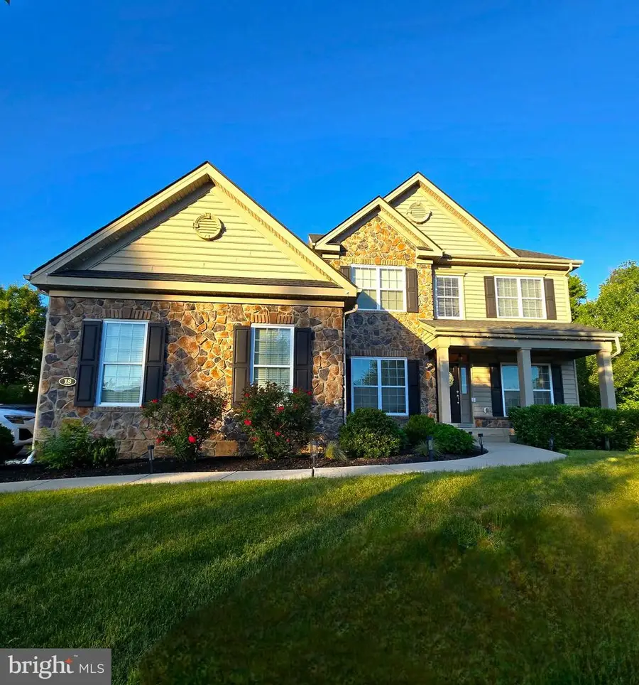 18 Beechwood Blvd, Feasterville Trevose, PA 19053 - #2