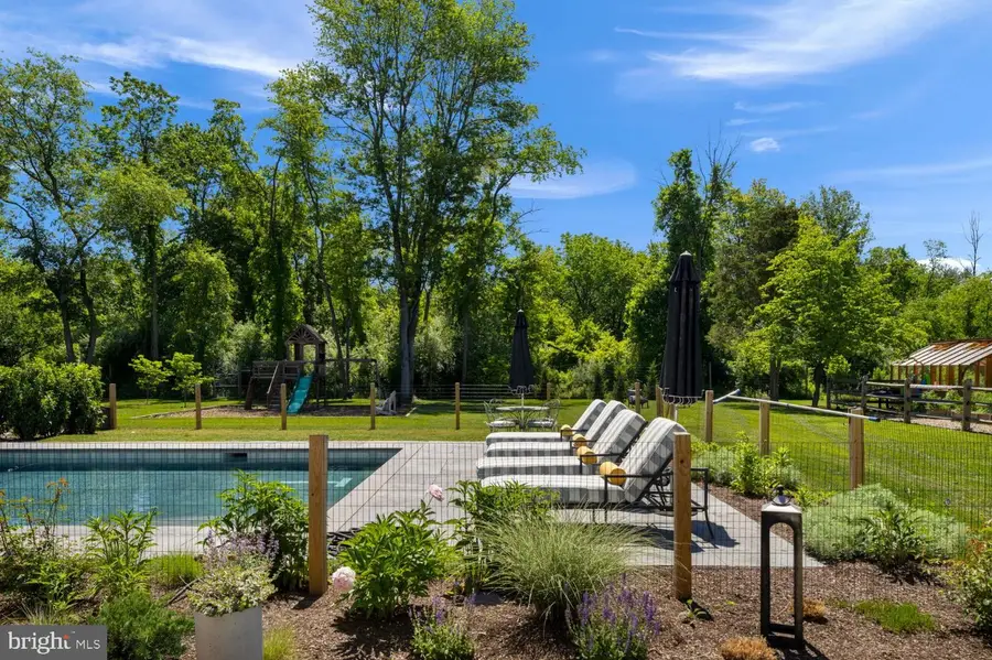 6230 Saw Mill Rd, New Hope, PA 18938 - #3